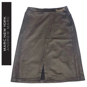 NWT MARC NEW YORK ANDREW MARC Brown Skirt Golden Chain Detail woman size M